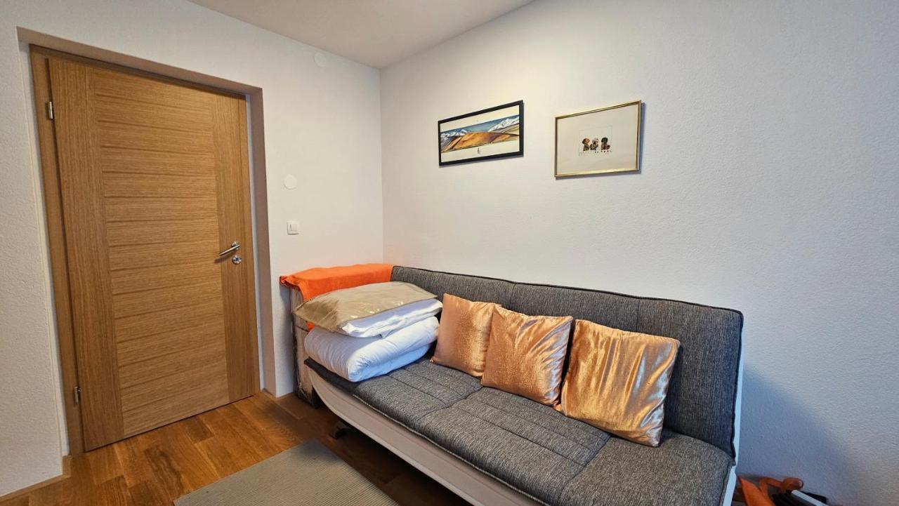 Apartma Sava-Stol Jesenice Buitenkant foto